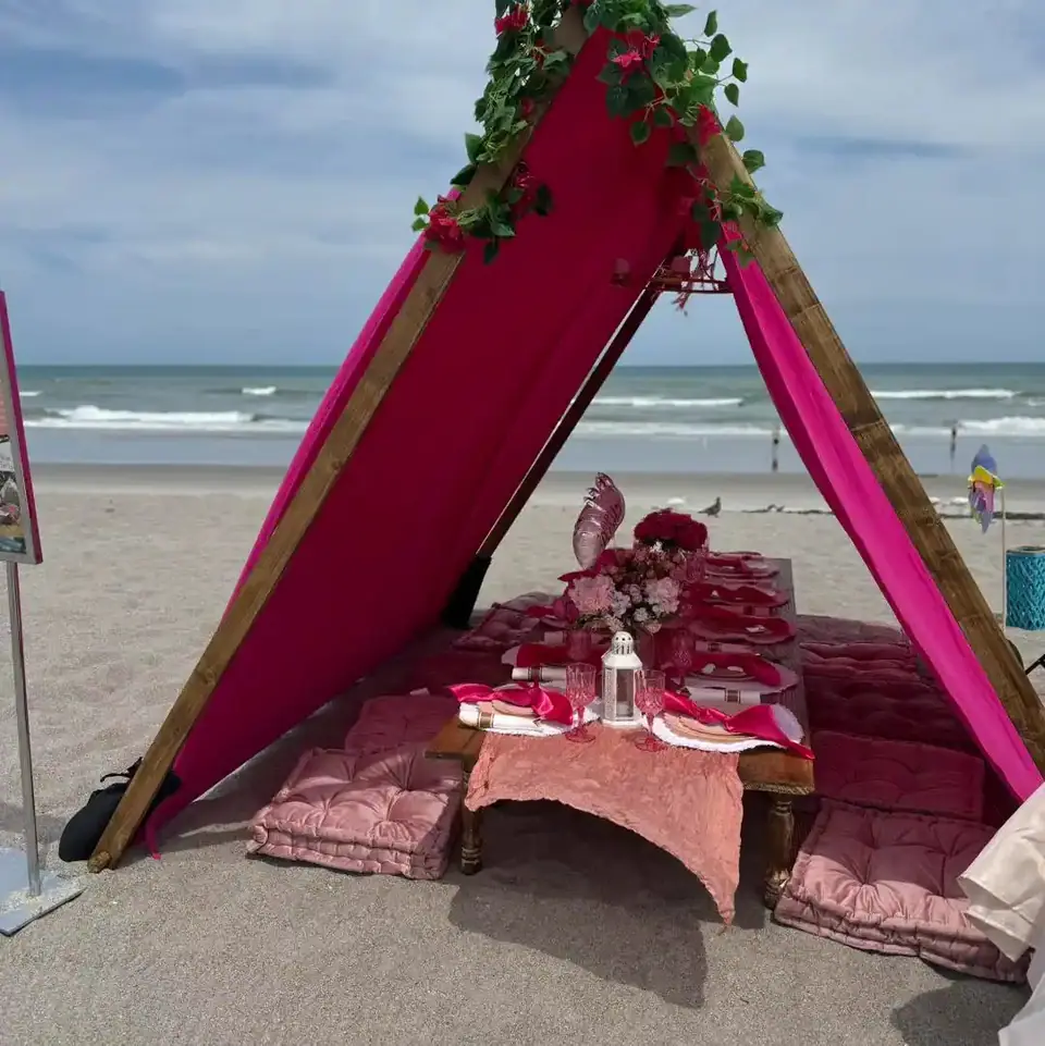 8ft Freestanding Teepee Plans: photo from one of our parties